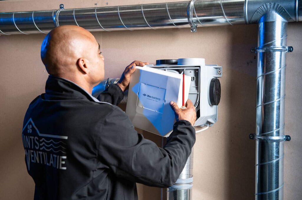 schimmel in huis verwijderen